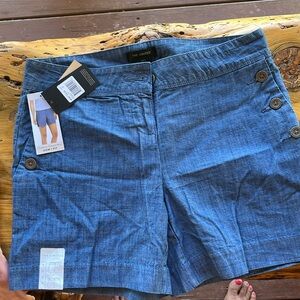 Chambray Tailored Short—The Limited size 4